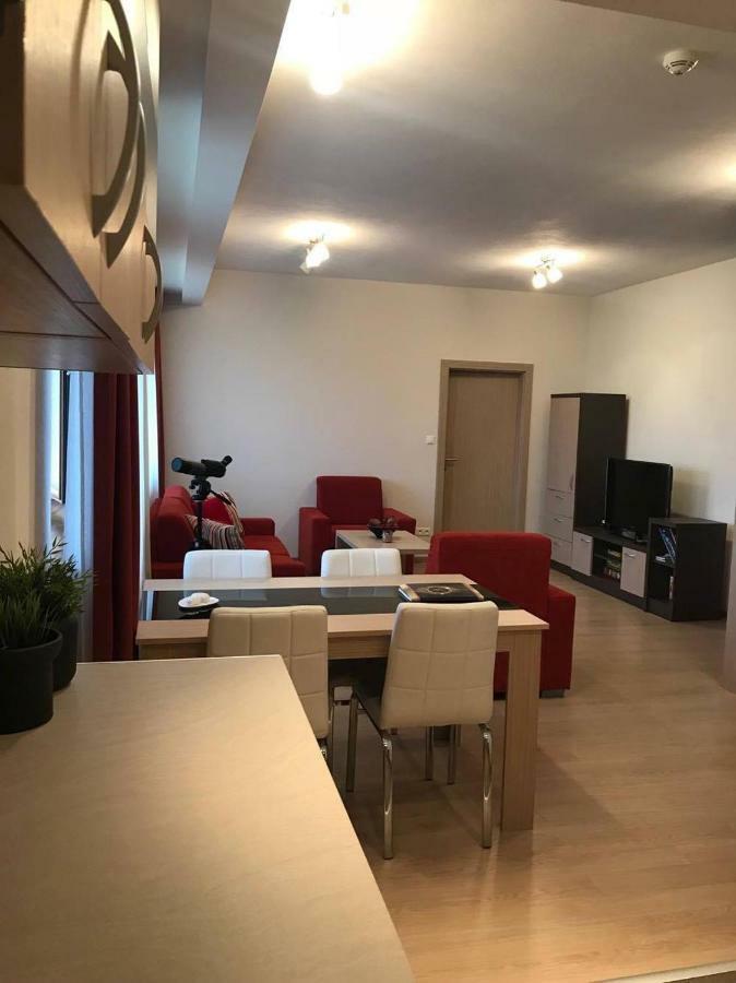 Apartmany Sabai Dee Stara Lesna Luaran gambar