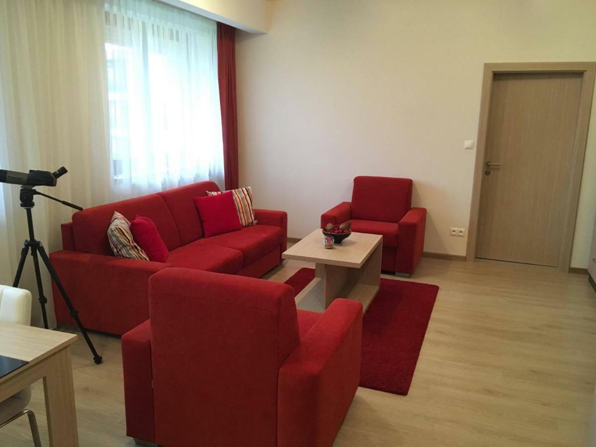 Apartmany Sabai Dee Stara Lesna Luaran gambar