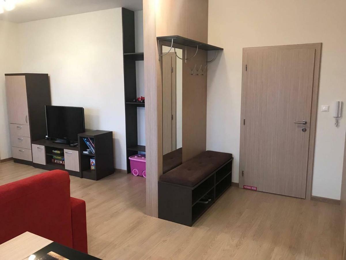 Apartmany Sabai Dee Stara Lesna Luaran gambar